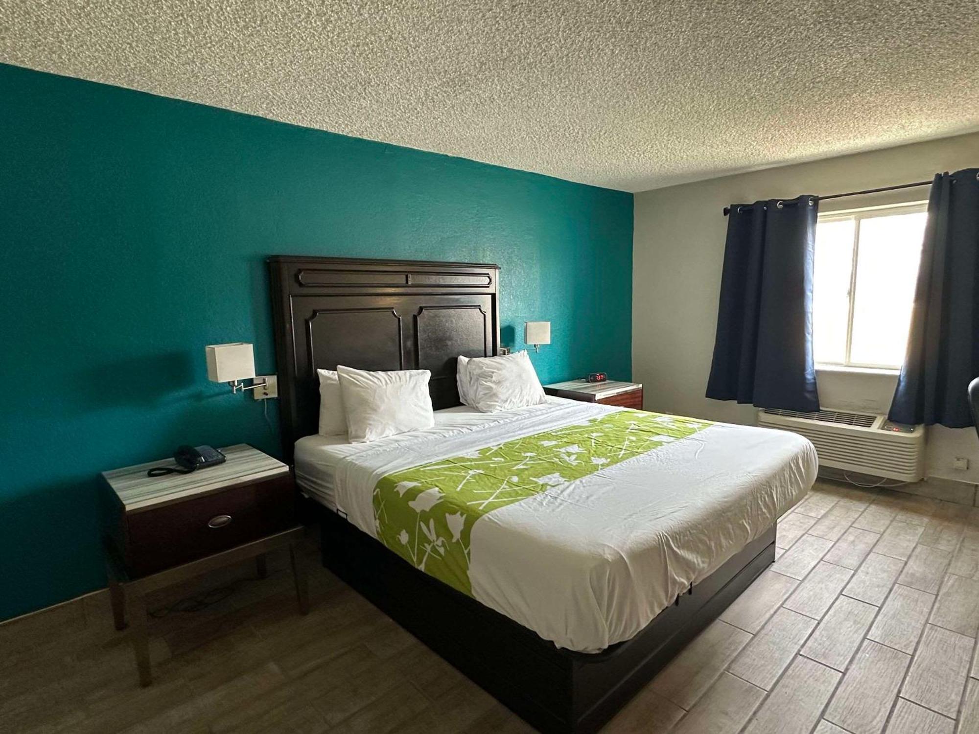 Rodeway Inn بلومينغتون المظهر الخارجي الصورة