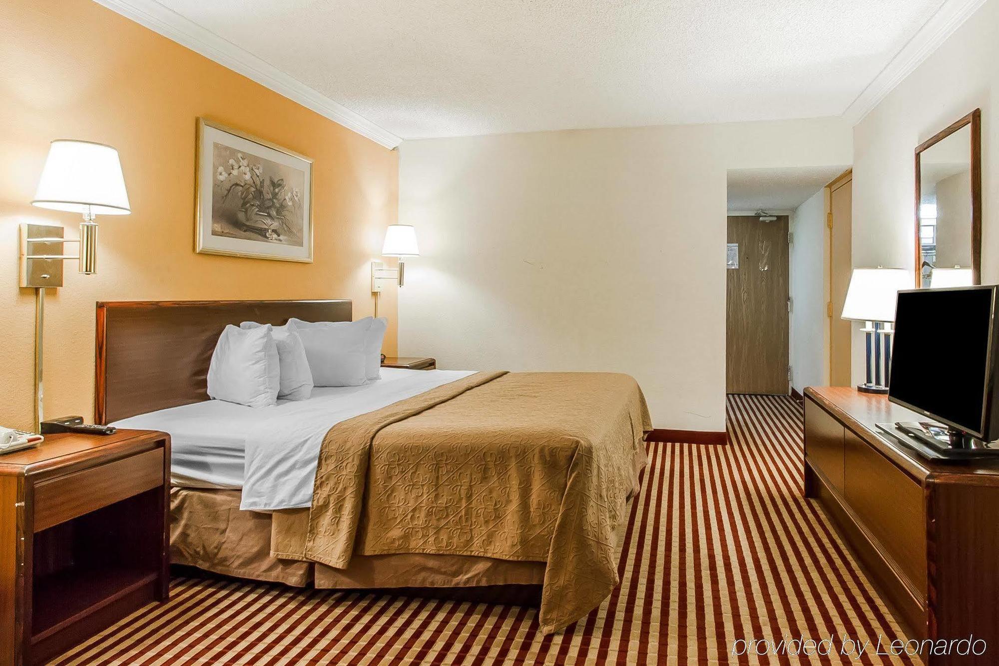 Rodeway Inn بلومينغتون المظهر الخارجي الصورة